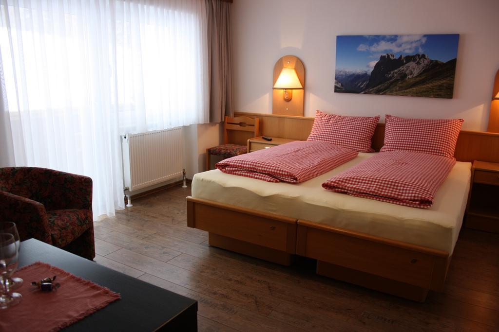 Landhotel Wolf Leutasch Pokój zdjęcie