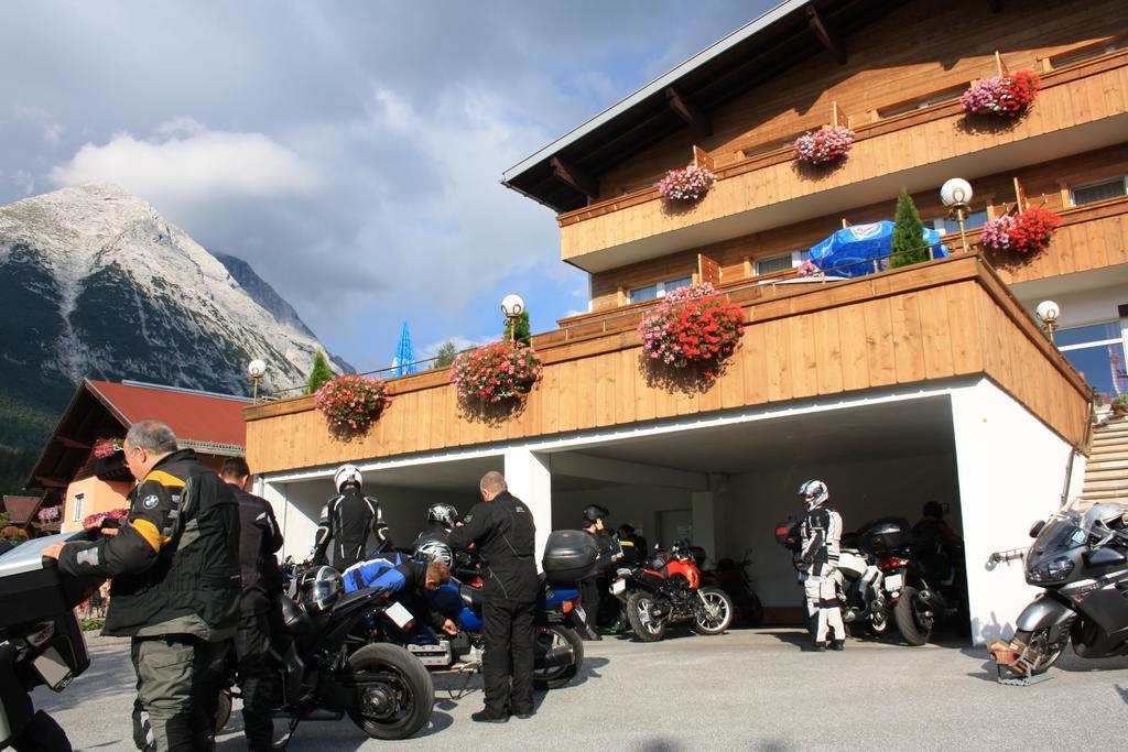 Landhotel Wolf Leutasch Zewnętrze zdjęcie